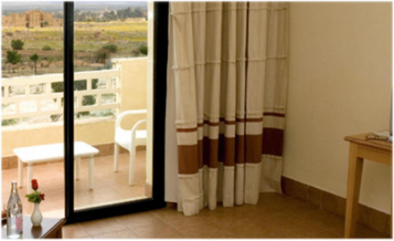 Sufetula Hotel Sbeitla Екстер'єр фото